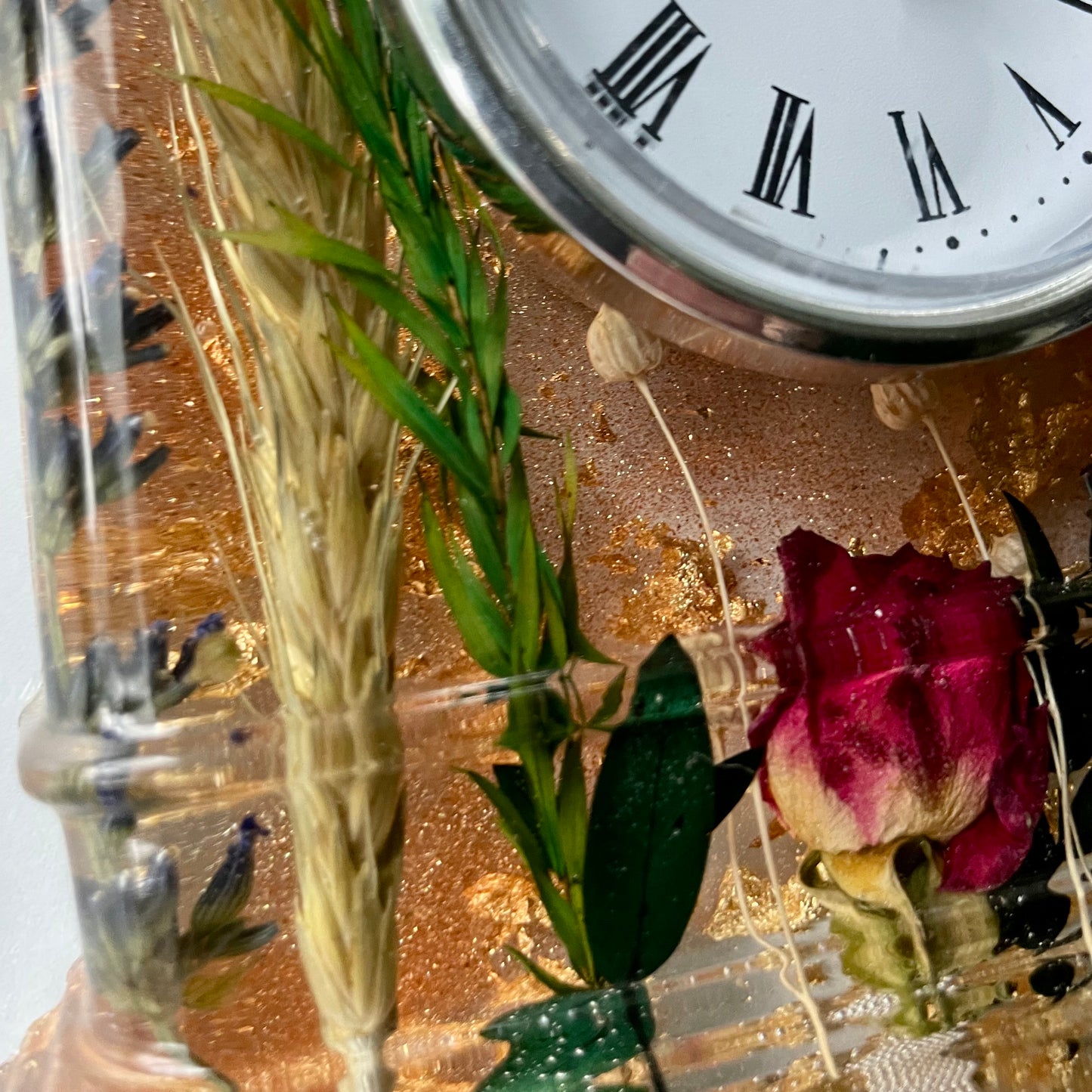 Golden Flakes Mantle Clock
