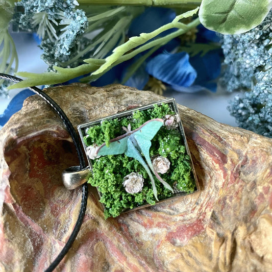 Nature-inspired Necklace (#3)